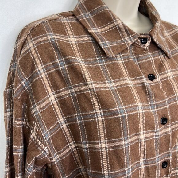 Hotouch Brown Plaid Button front flannel shirt NWT size medium - Picture 3 of 11